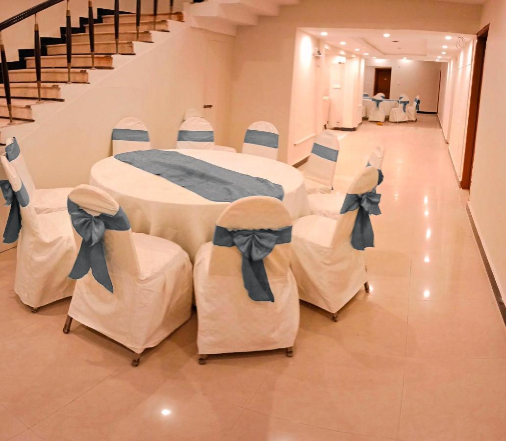 Hayat Grand Guest House Islamabad Exterior photo